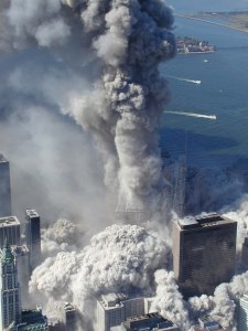 WTC falling down 2001 09 11